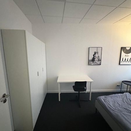 Wohnung Mit 9 Schlafzimmern Und 1 Wohnzimmer 奥托布伦 外观 照片